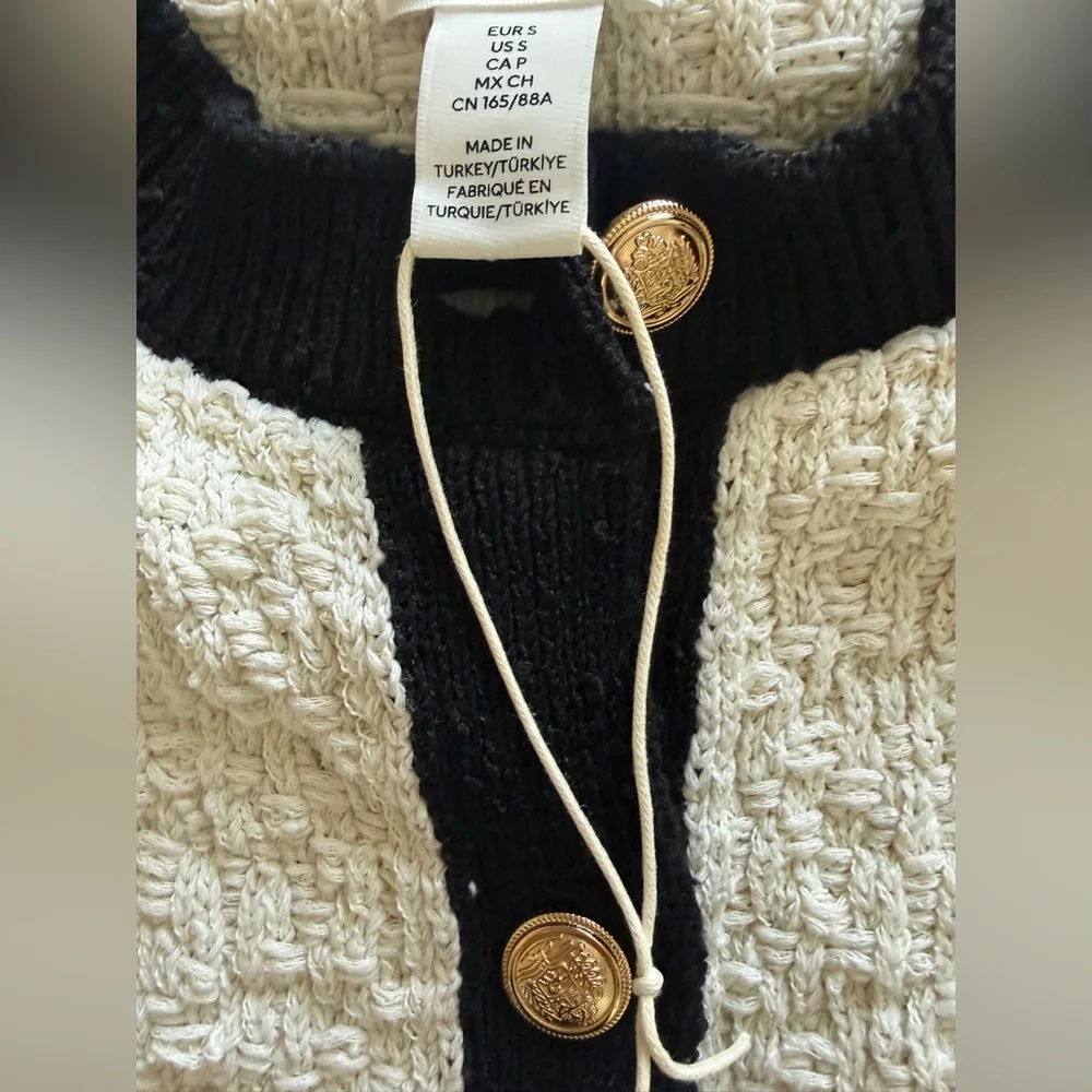 H&M Cream and Black Textured Knit Button-Up Cardigan - Picture 2 of 5